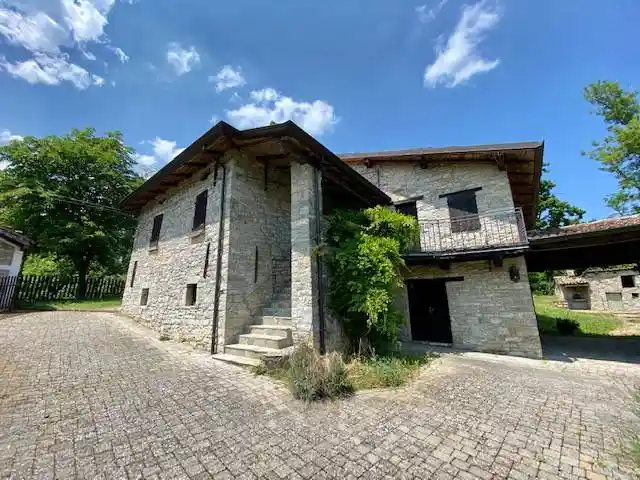 Rustico - Casale in vendita a Lugagnano Val d'Arda