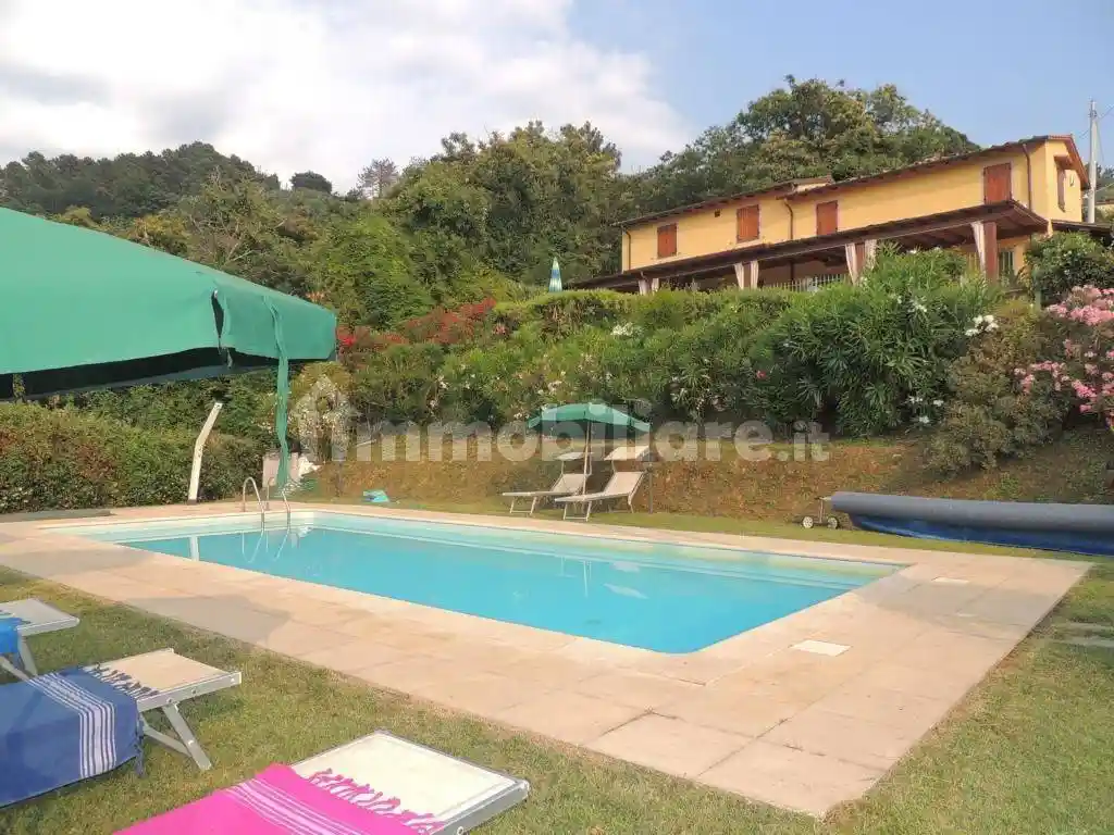 Villa in affitto a Pietrasanta