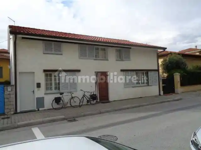 Villa in affitto a Forte dei Marmi