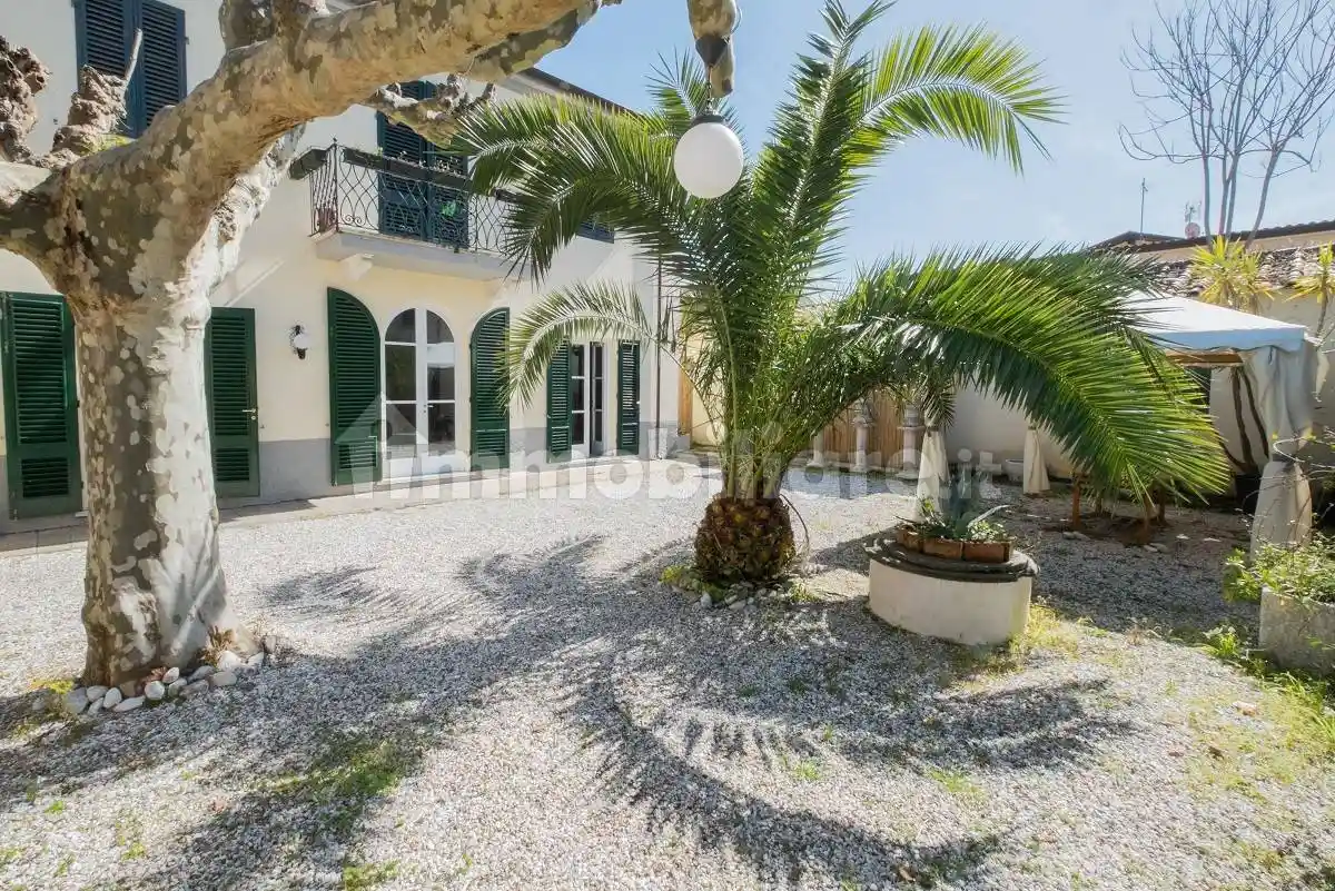 Villa in affitto a Forte dei Marmi