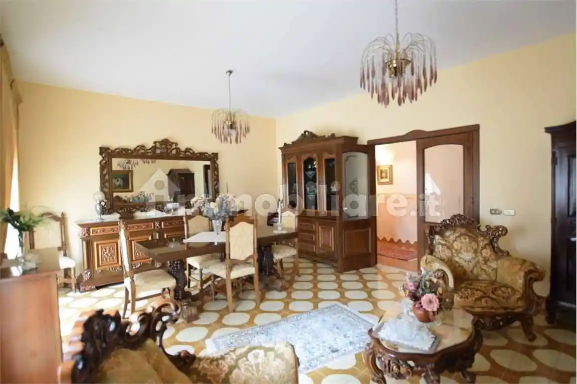 Appartamento in vendita a Favara