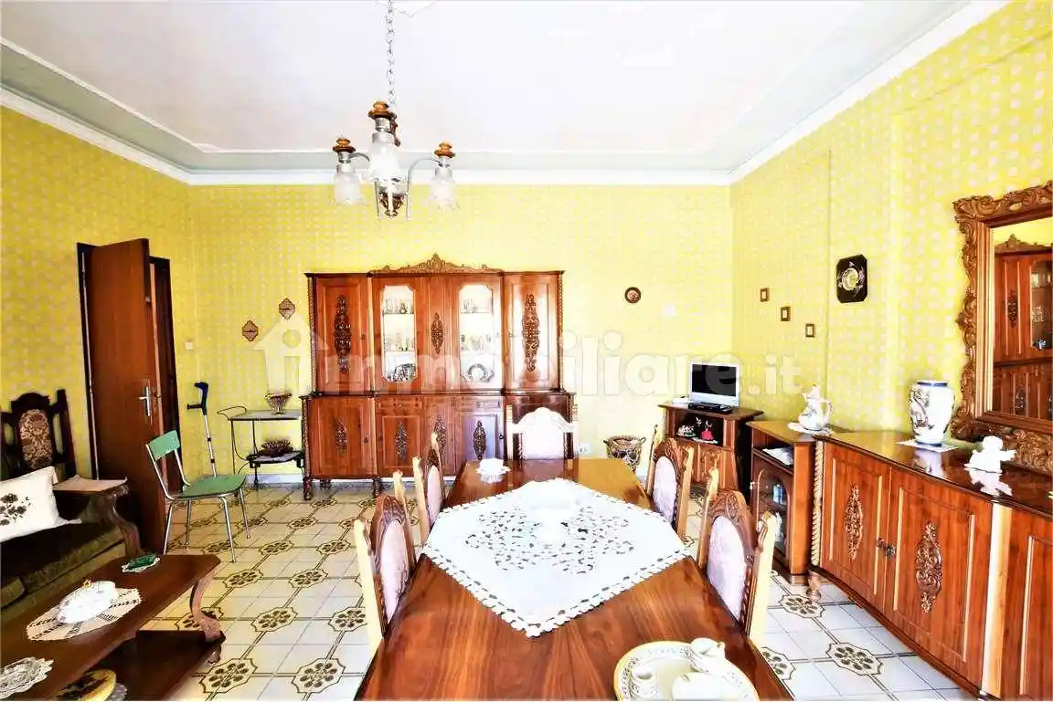 Appartamento in vendita a Favara