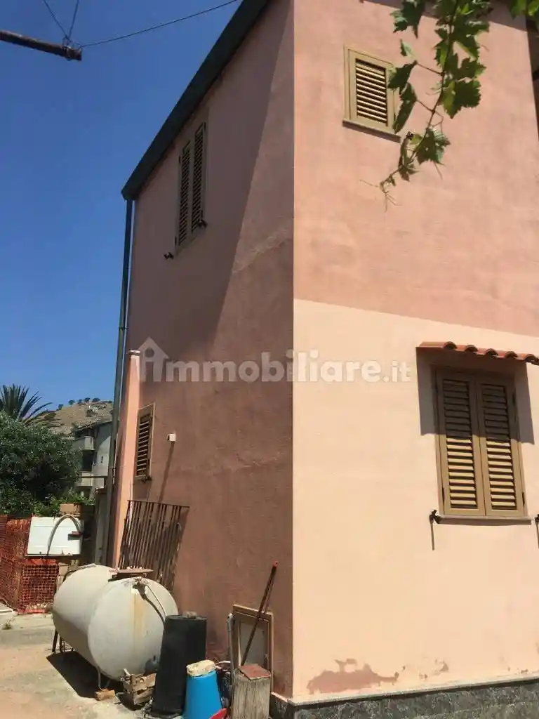 Terratetto unifamiliare via Rione Riace Capo, Motta San Giovanni - foto 2