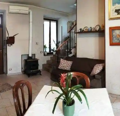 Casa indipendente in vendita a Cabiate