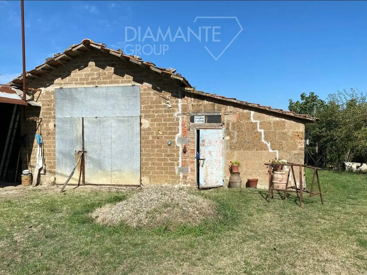 Rustico - Casale in vendita a Castiglione del Lago