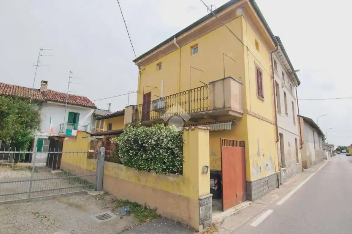 Casa indipendente in vendita a Casale Monferrato