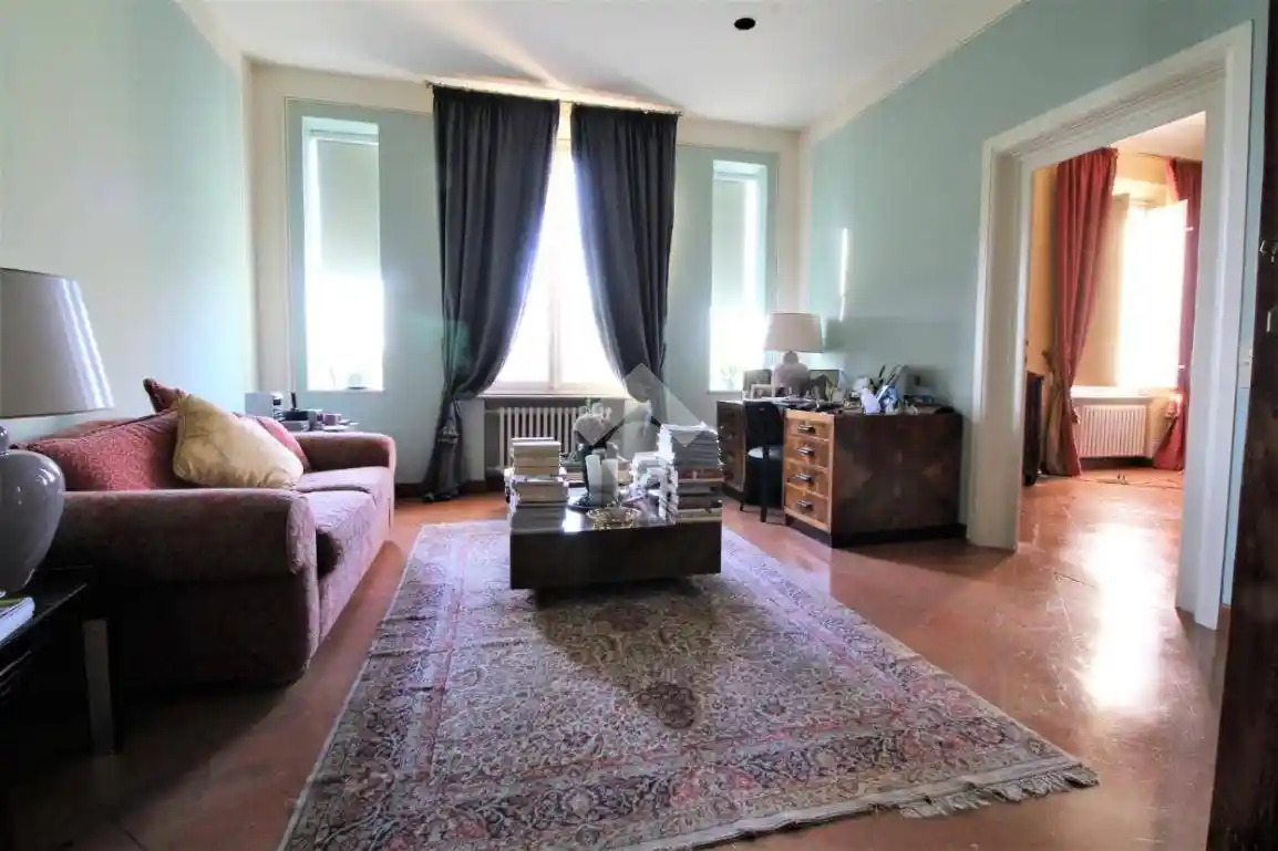 Villa in vendita a Carpi