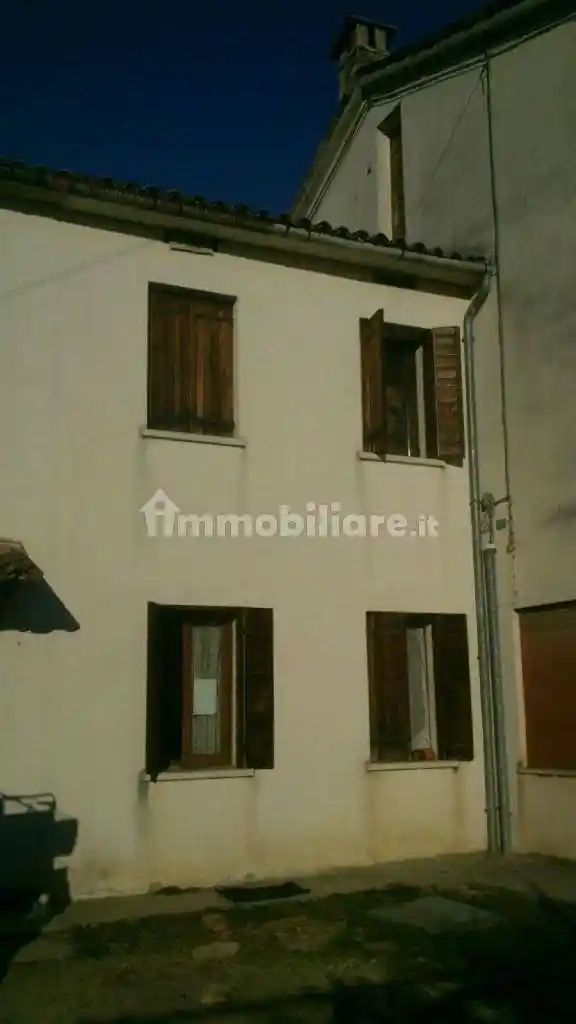 Rustico - Casale in vendita a Borso del Grappa