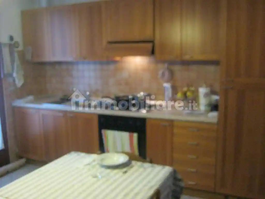 Appartamento in vendita a Castelcucco