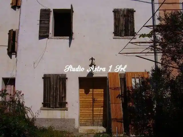 Rustico - Casale in vendita a Cavaso del Tomba