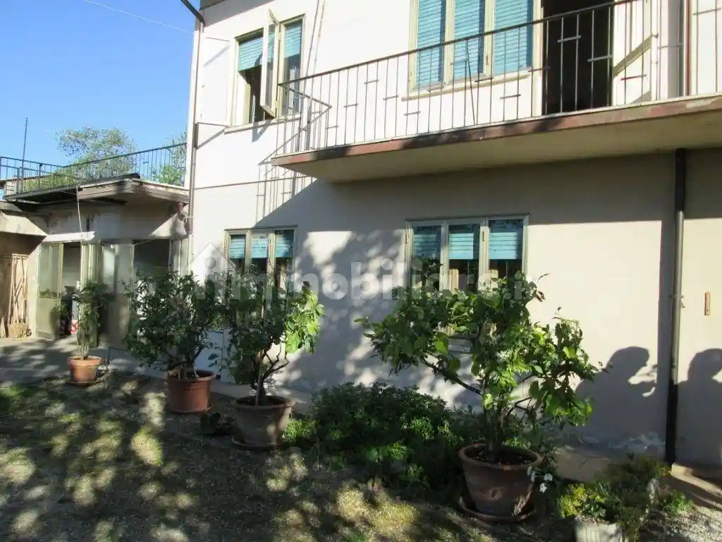 Rustico - Casale in vendita a Cavaso del Tomba