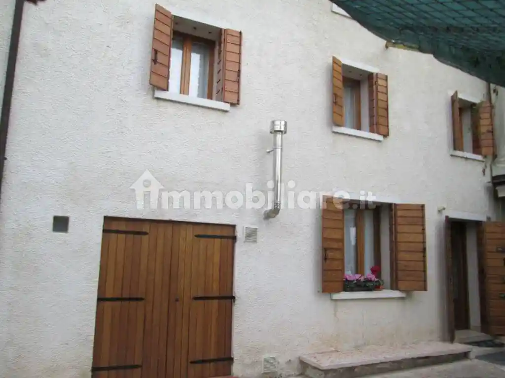 Rustico - Casale in vendita a Cavaso del Tomba