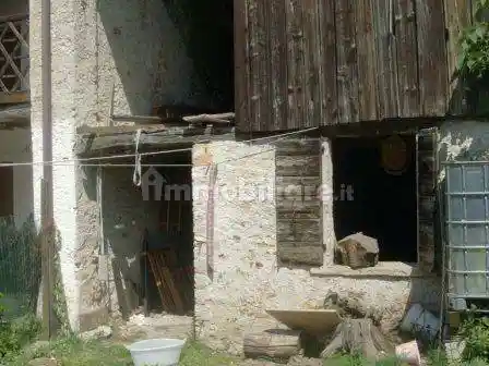 Rustico - Casale in vendita a Cavaso del Tomba