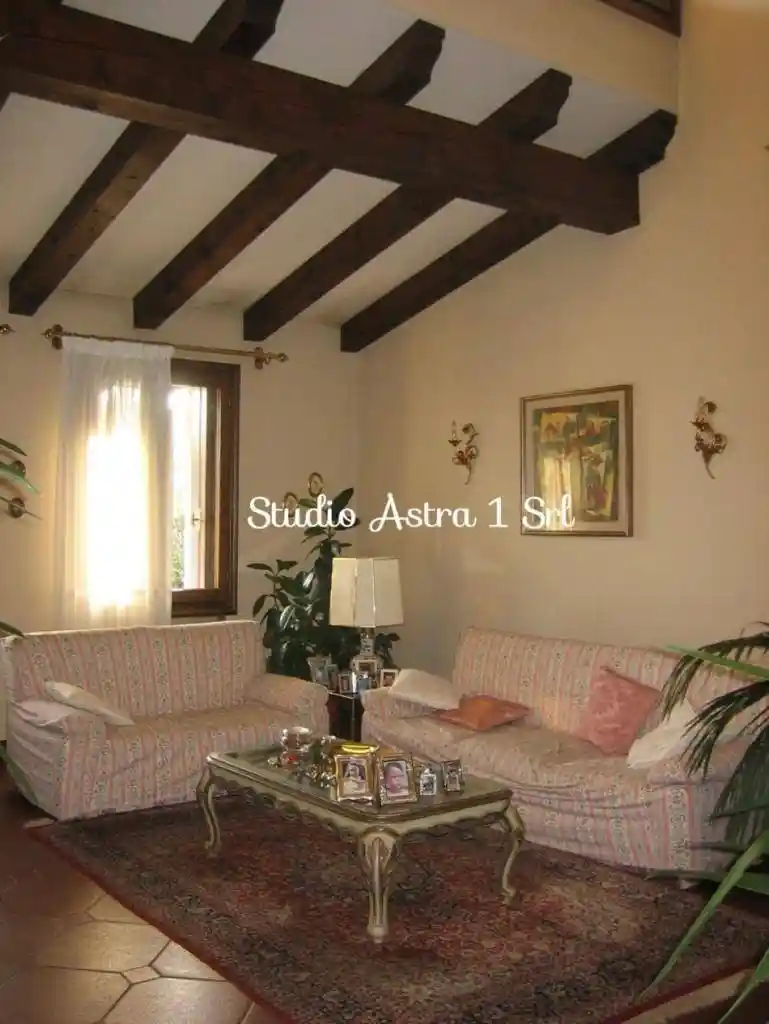 Villa in vendita a Fonte