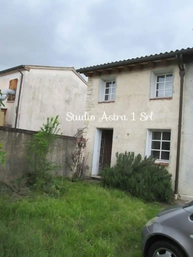 Rustico - Casale in vendita a Fonte