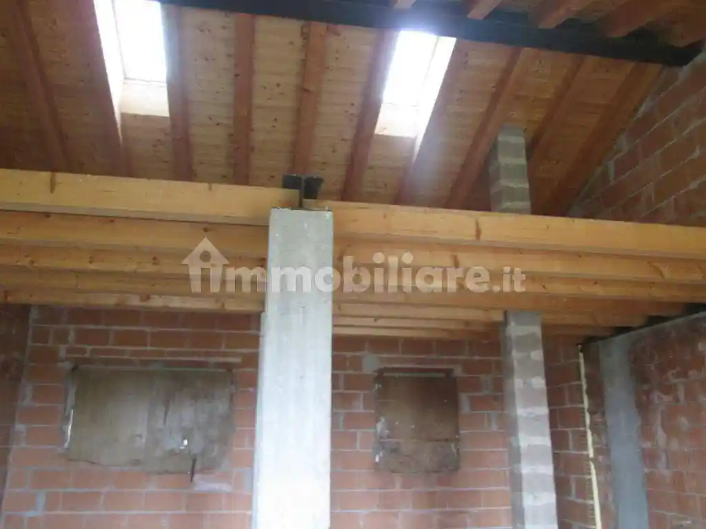 Casa indipendente in vendita a Fonte