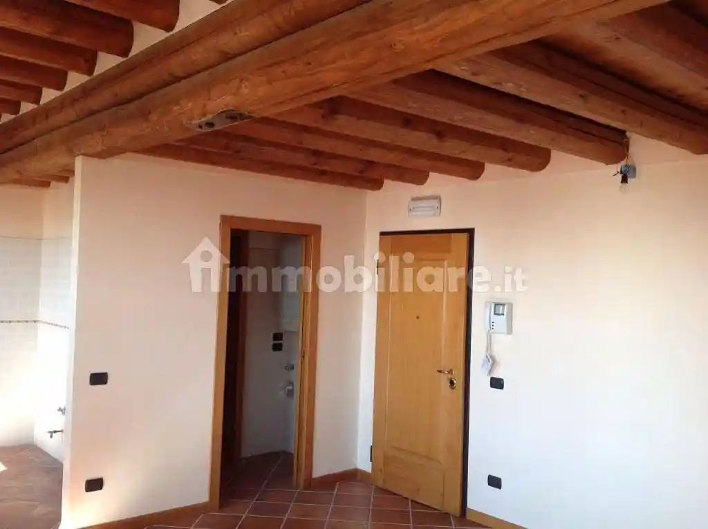 Appartamento in vendita a Pederobba