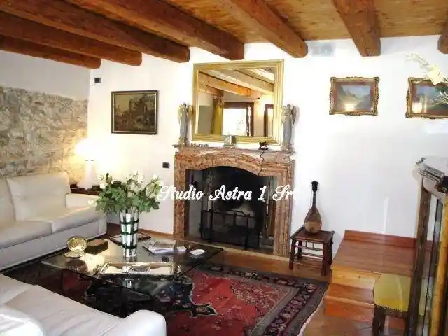 Rustico - Casale in vendita a Possagno