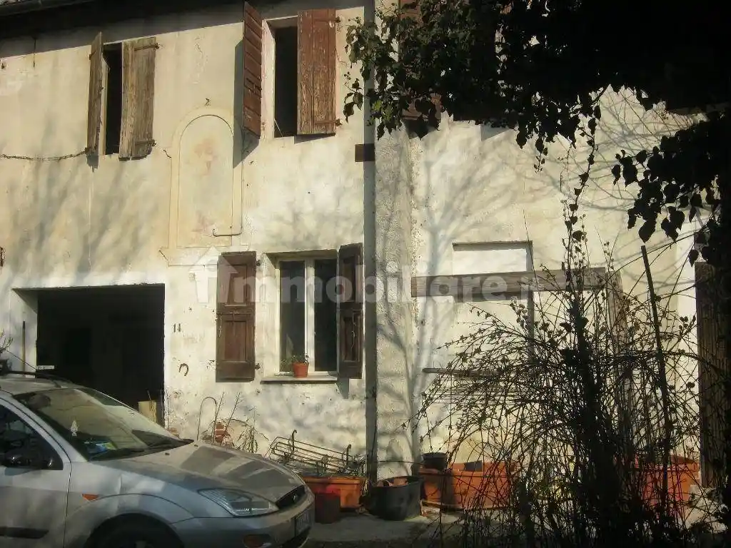 Rustico - Casale in vendita a San Zenone degli Ezzelini