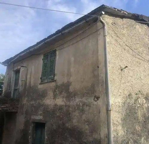 Rustico - Casale in vendita a Avegno