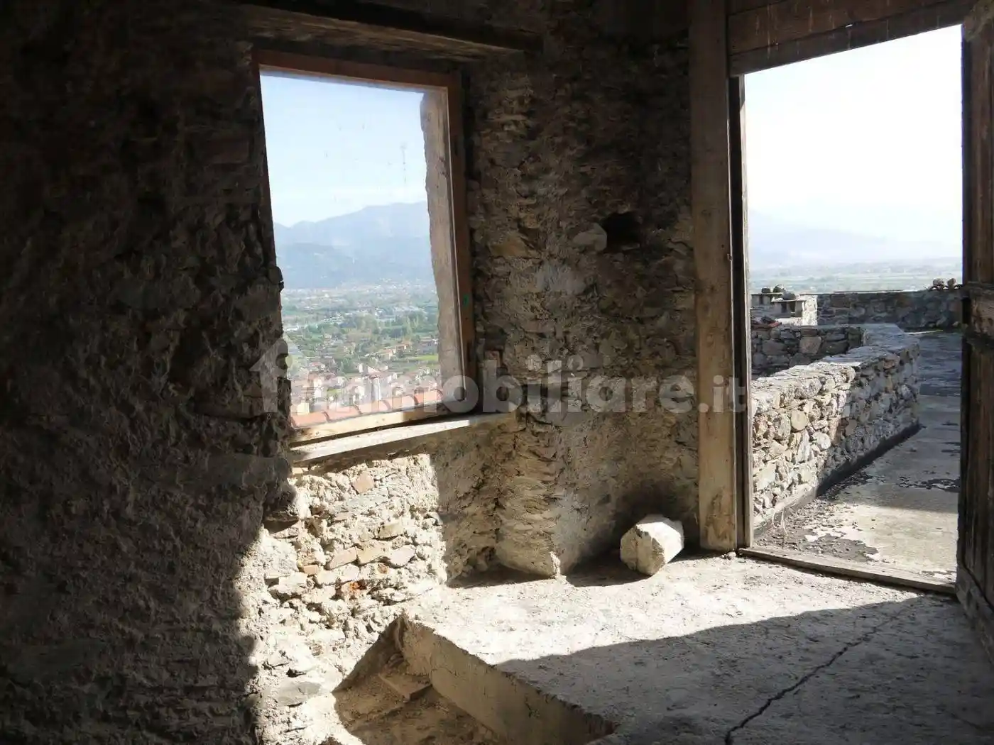 Appartamento in vendita a Ameglia