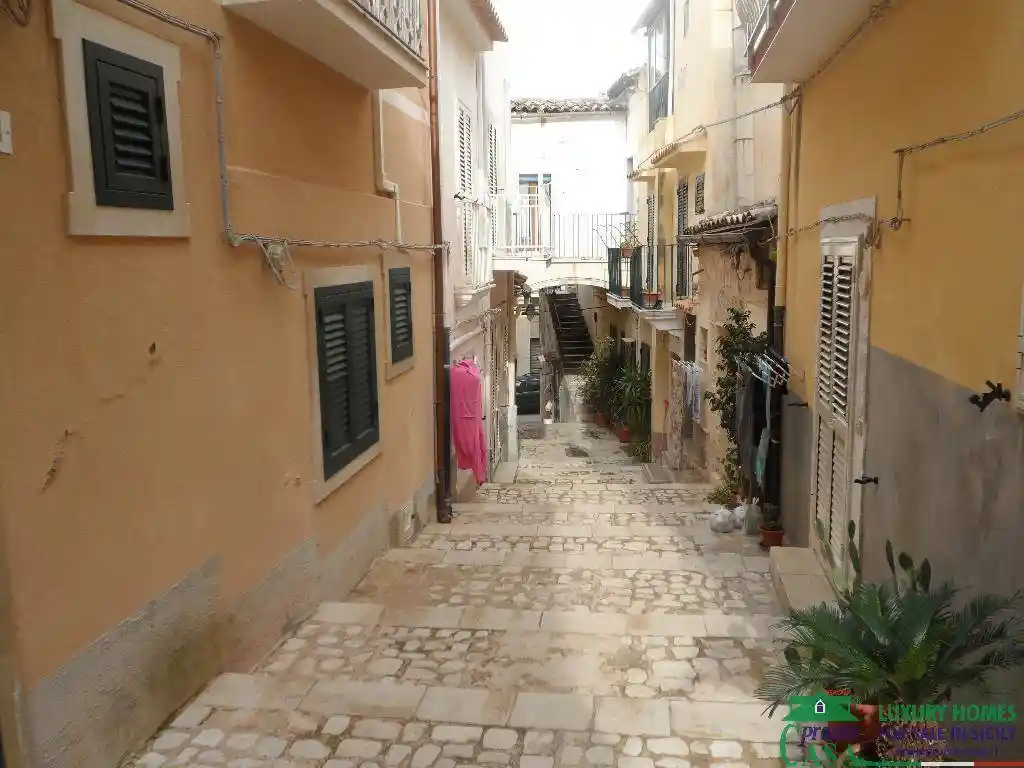 Casa indipendente in vendita a Scicli