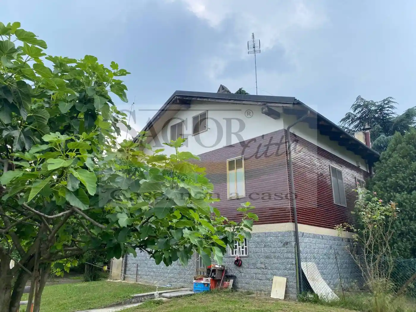 Rustico - Casale in vendita a Frossasco