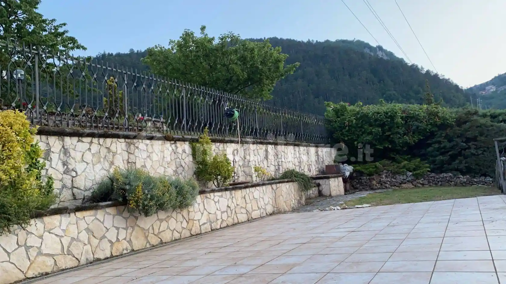 Villa bifamiliare via Martiri della Resistenza, Centro, Tagliacozzo - foto 3