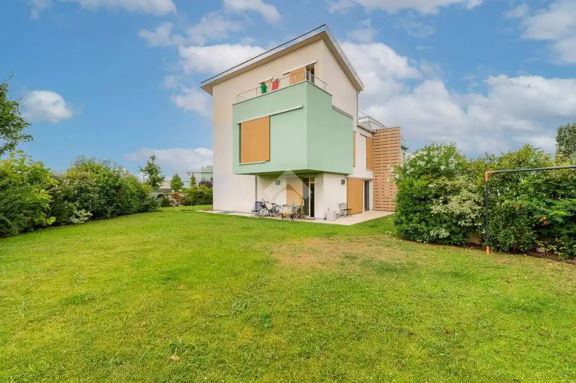 Villa in vendita a Verona