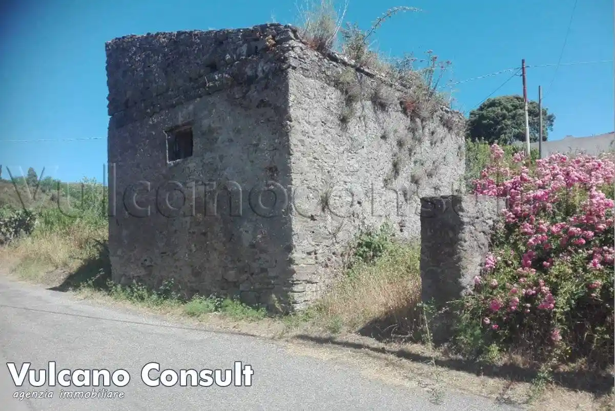Rustico - Casale in vendita a Lipari