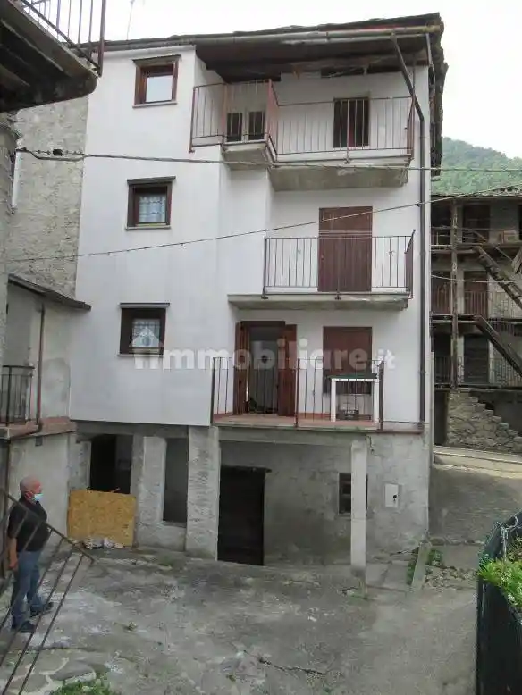 Casa indipendente in vendita a Civo