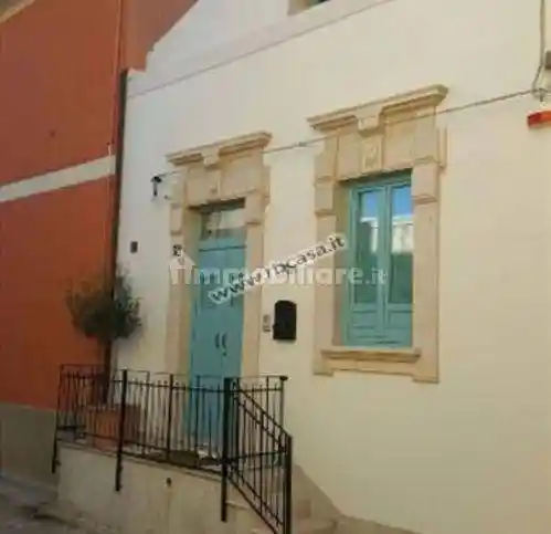 Casa indipendente in vendita a Ispica
