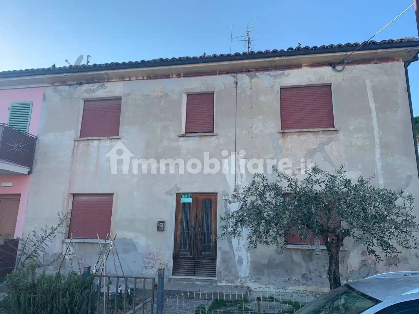 Appartamento in vendita a Colli al Metauro