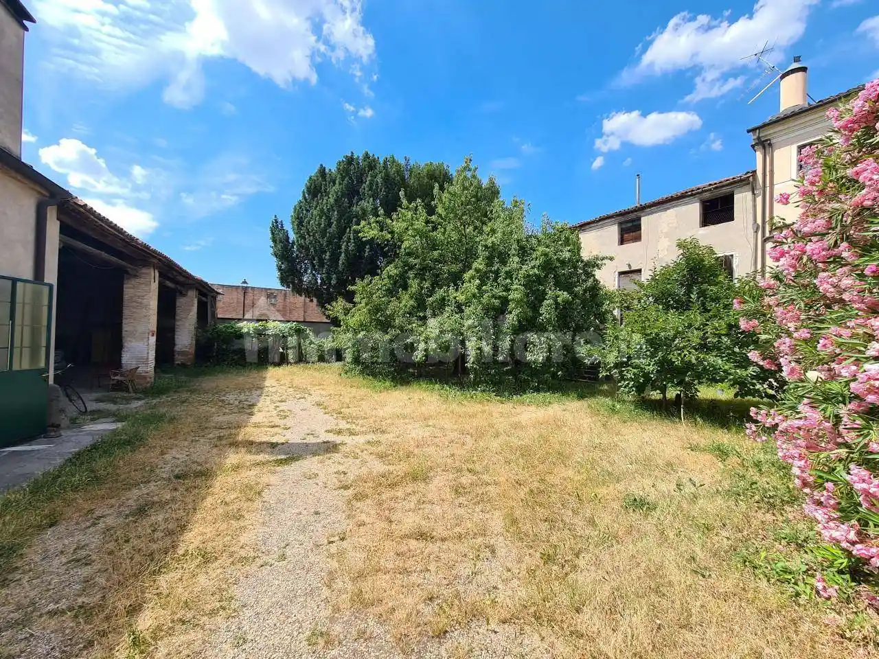 Palazzo - Edificio in vendita a Este