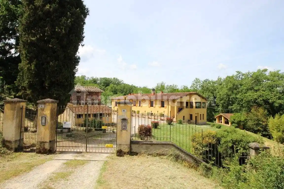 Villa in vendita a Montevarchi