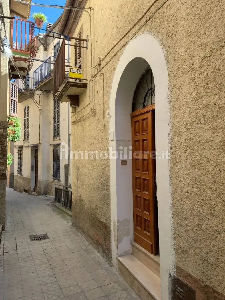 Casa indipendente in vendita a Bucchianico
