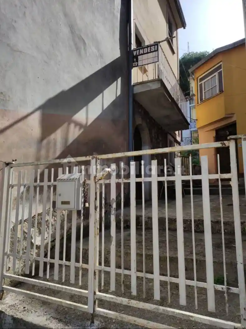 Rustico - Casale in vendita a San Giovanni Incarico