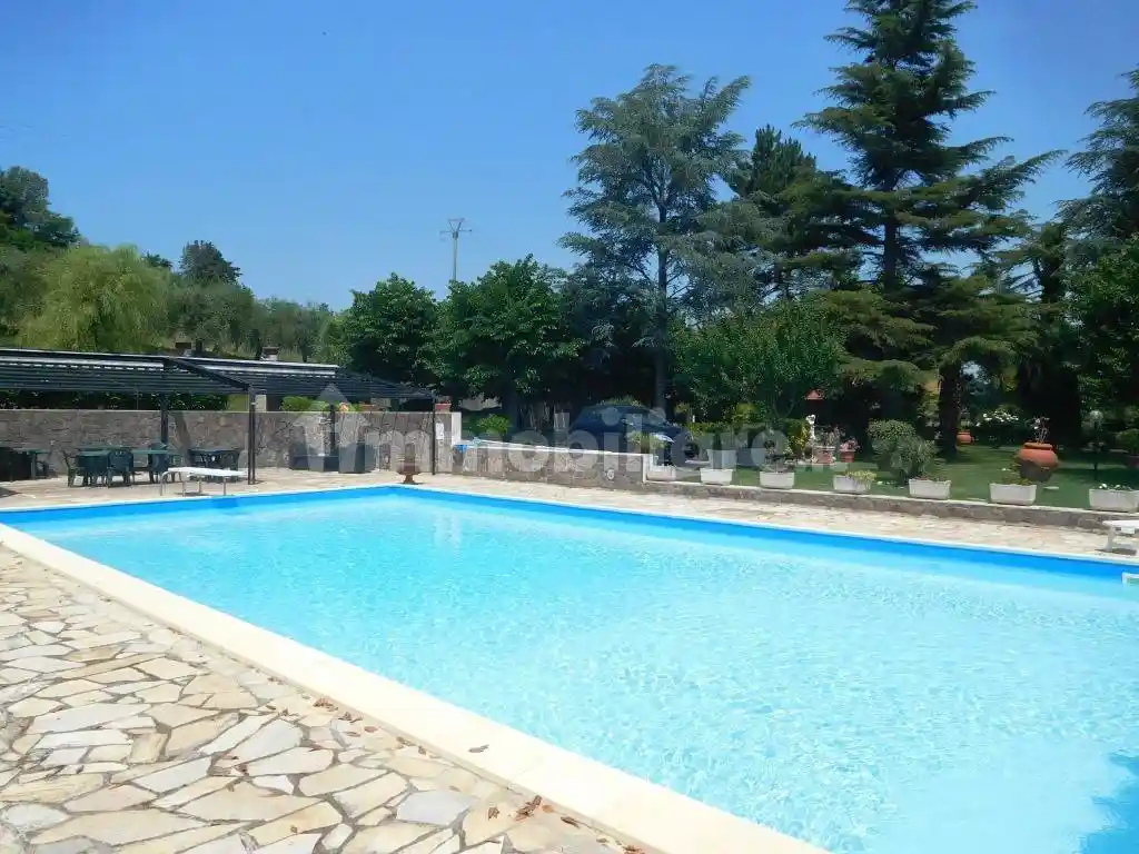 Villa in vendita a Fauglia