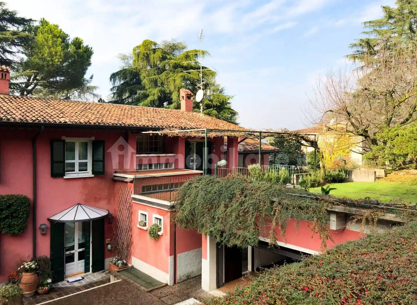 Villa in vendita a Brescia