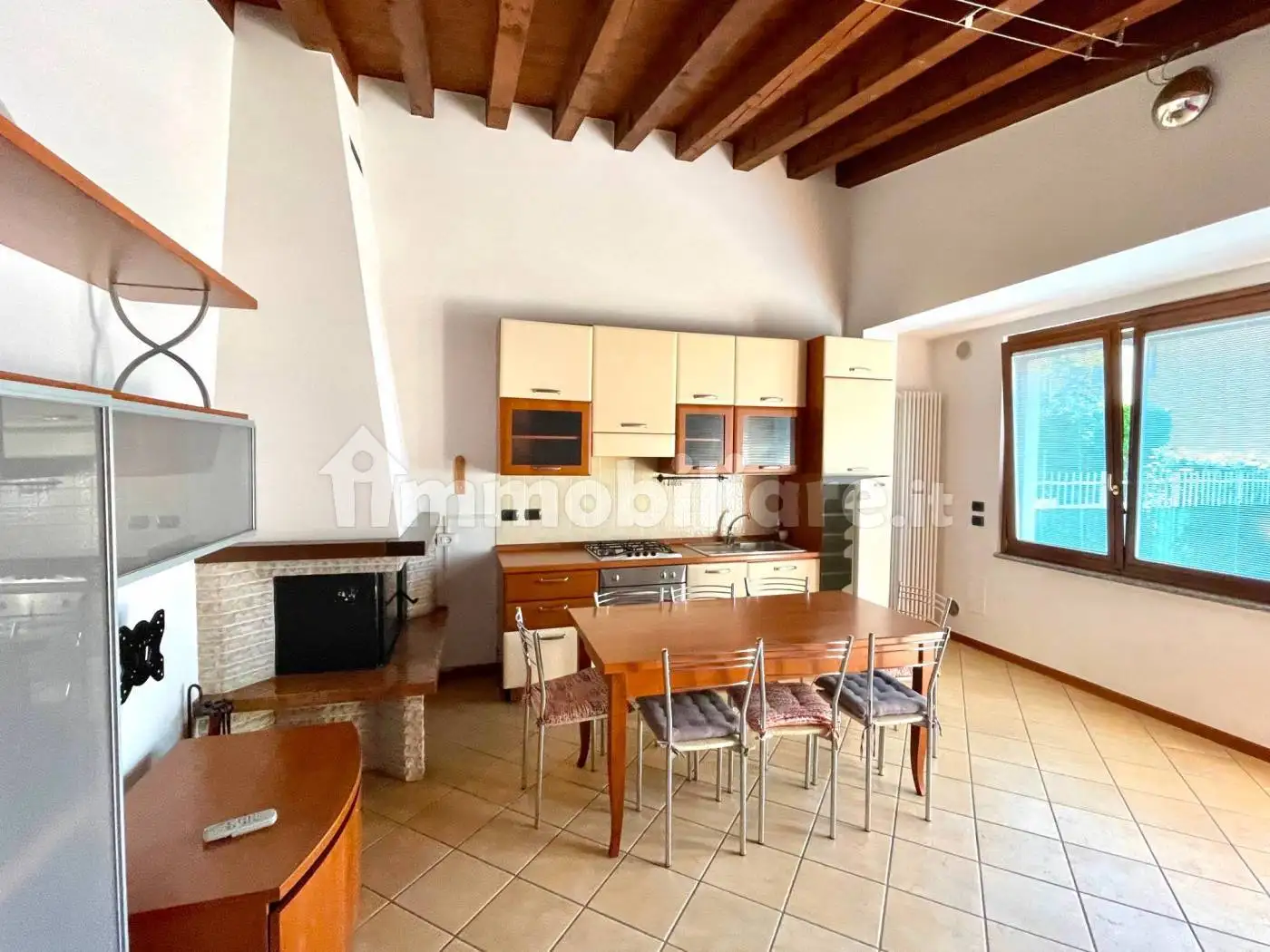 Appartamento in affitto a Desenzano del Garda