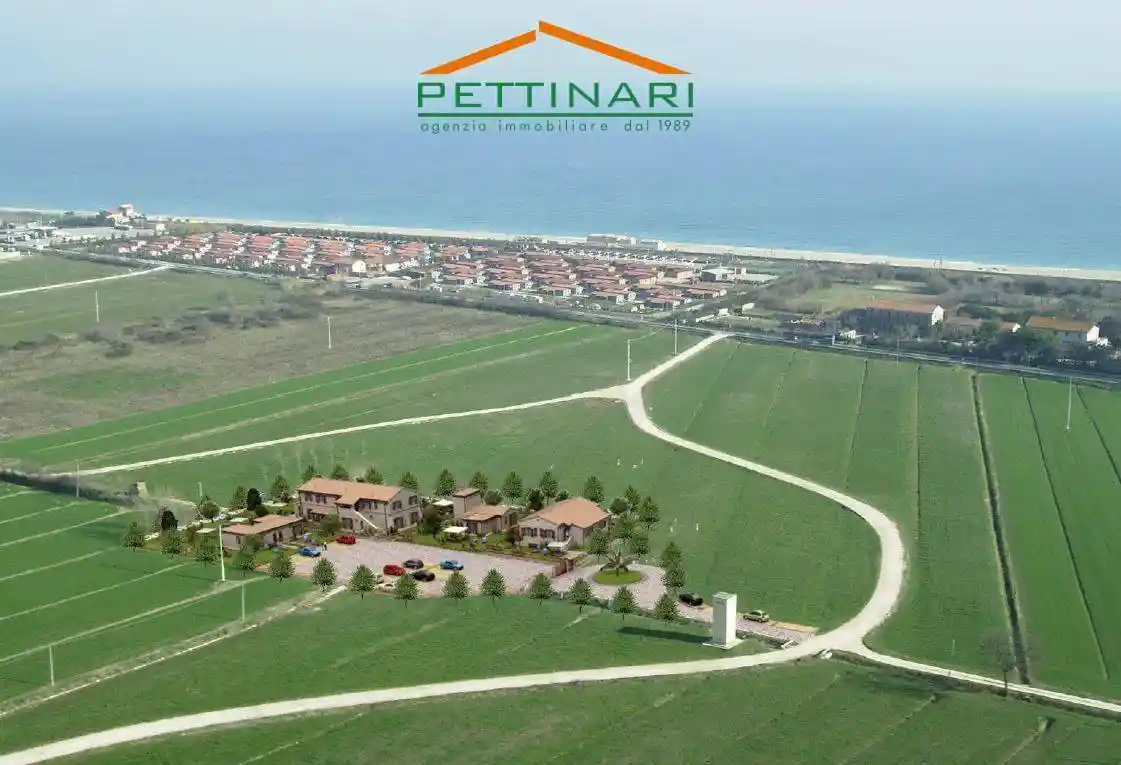 Villa in vendita a Potenza Picena