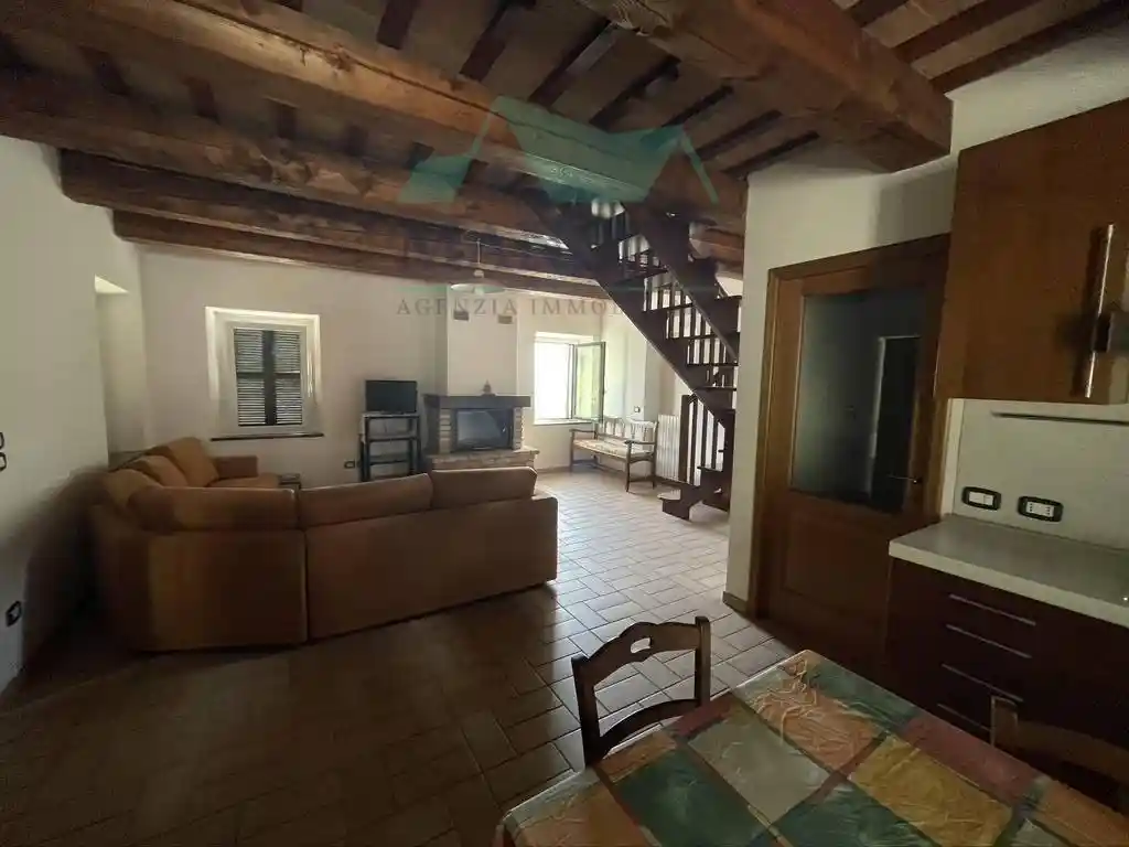 Terratetto unifamiliare Cuprenze 10, Centro, Cupramontana - foto 4