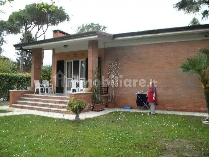 Villa in affitto a Forte dei Marmi