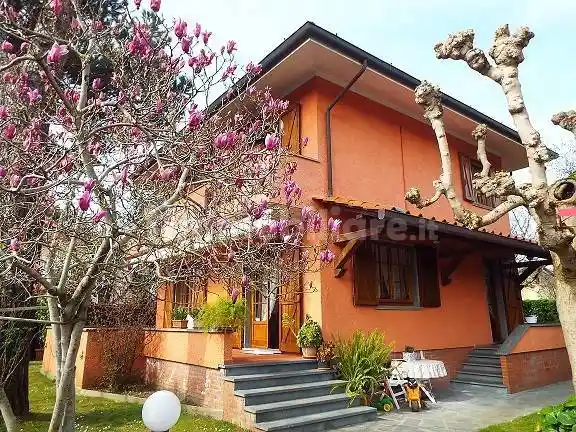 Villa in affitto a Forte dei Marmi