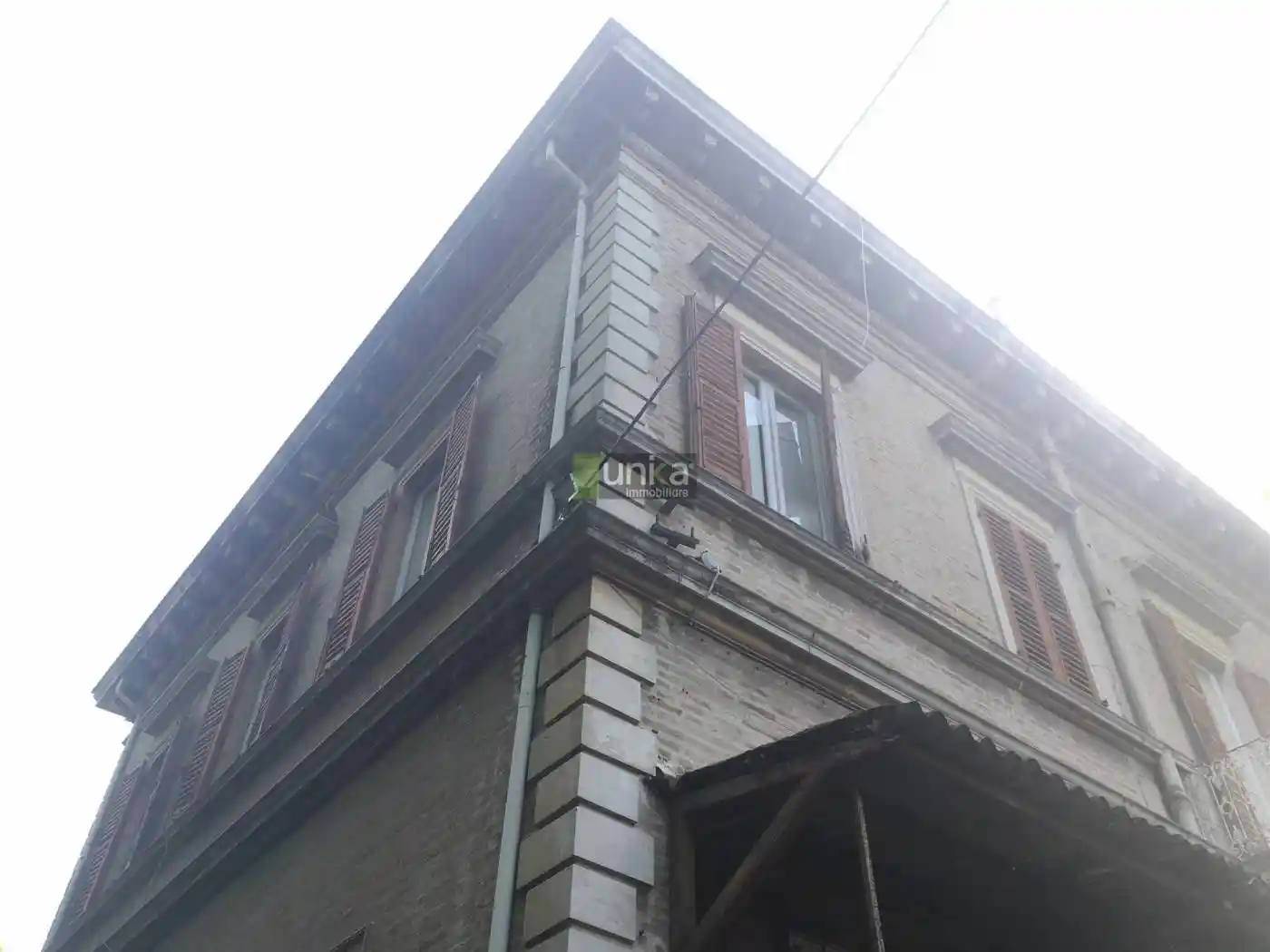 Villa in vendita a Jesi