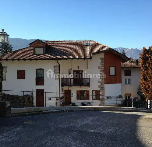 Villa in vendita a Ton