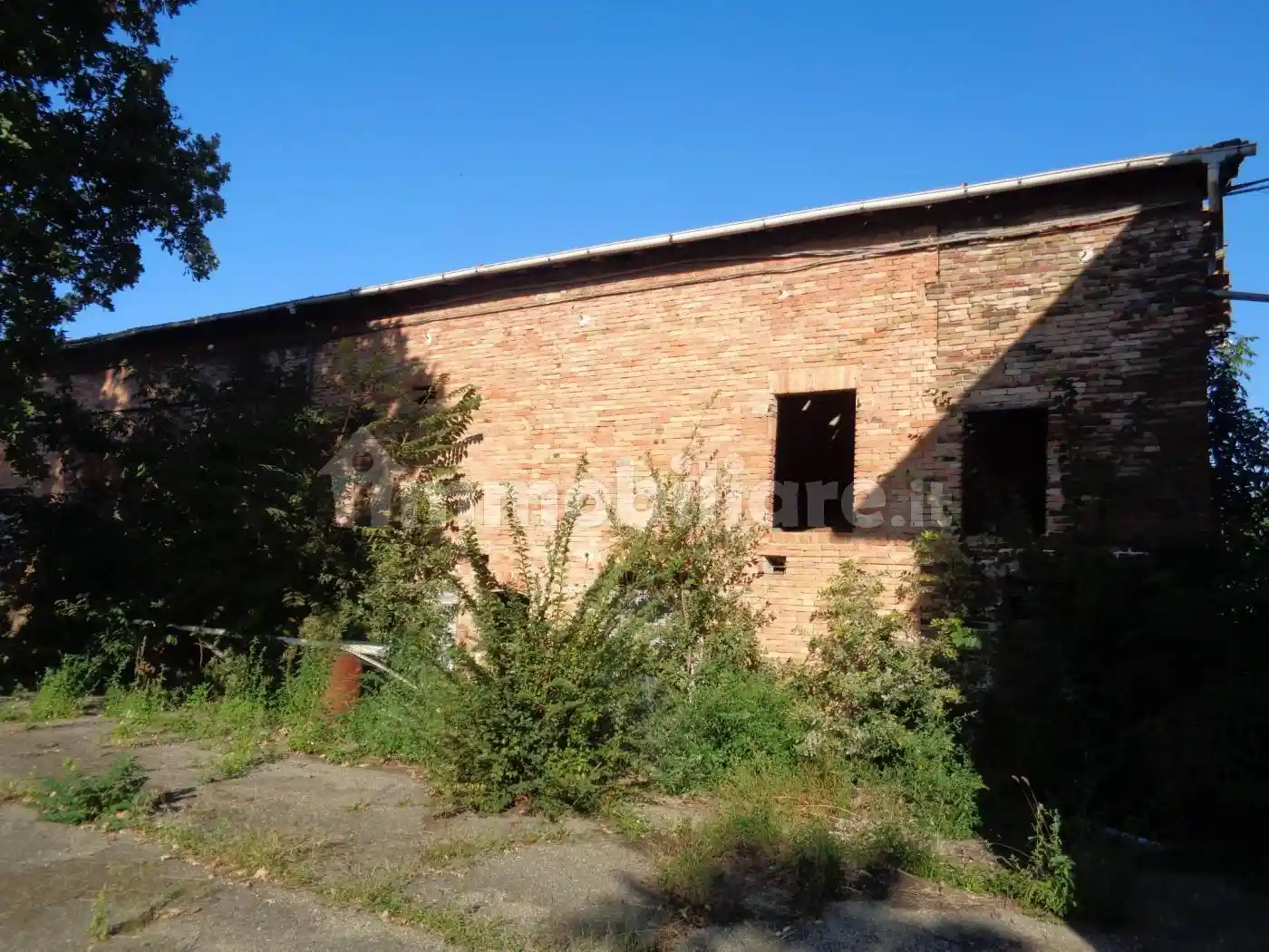 Palazzo - Edificio in vendita a Maranello