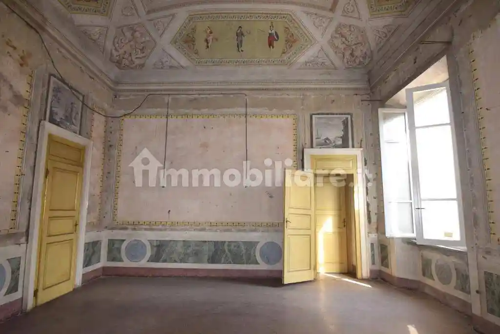 Appartamento in vendita a Piacenza