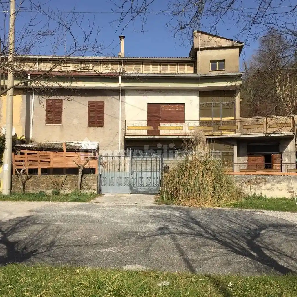 Casa indipendente in vendita a Agosta