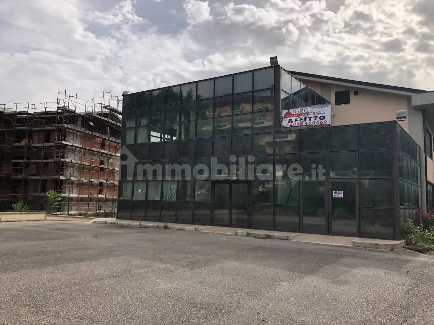 Palazzo - Edificio in affitto a Avellino